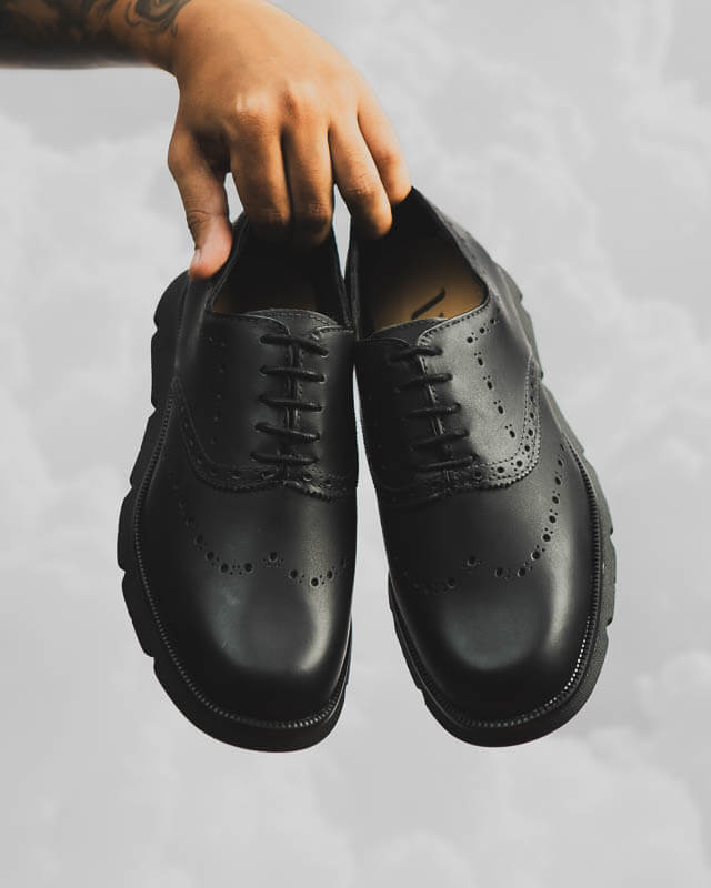 Flex Oxford brogue negro piel