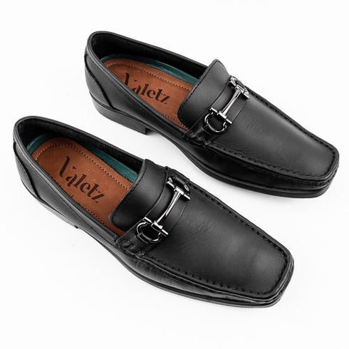 Formal loafer with embellishment